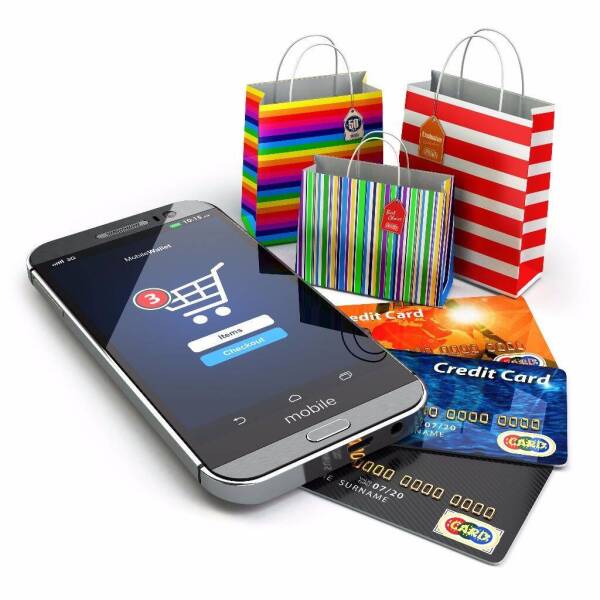 E-commerce. Online internet shopping. Mobile phone, shopping bag