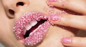 EXFOLIANTE PARA TUS LABIOS DE MANERA NATURAL CON PRODUCTOS CACEROS