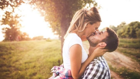 ¿Está bien que mi pareja me dé explicaciones de todo?