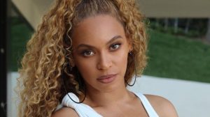 Beyoncé y su angelical look Total white que querrás adoptar