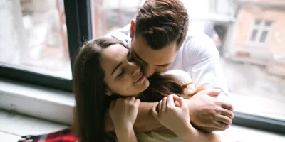 El impacto del primer amor en la vida de un hombre
