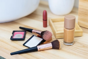 Maquillaje ‘Demure’: la tendencia del look natural